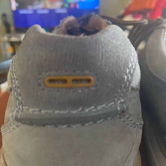 Clarks Men's size US 10 Wide Gray Casual Shoes with Ecco insoles - Picture 4 of 11